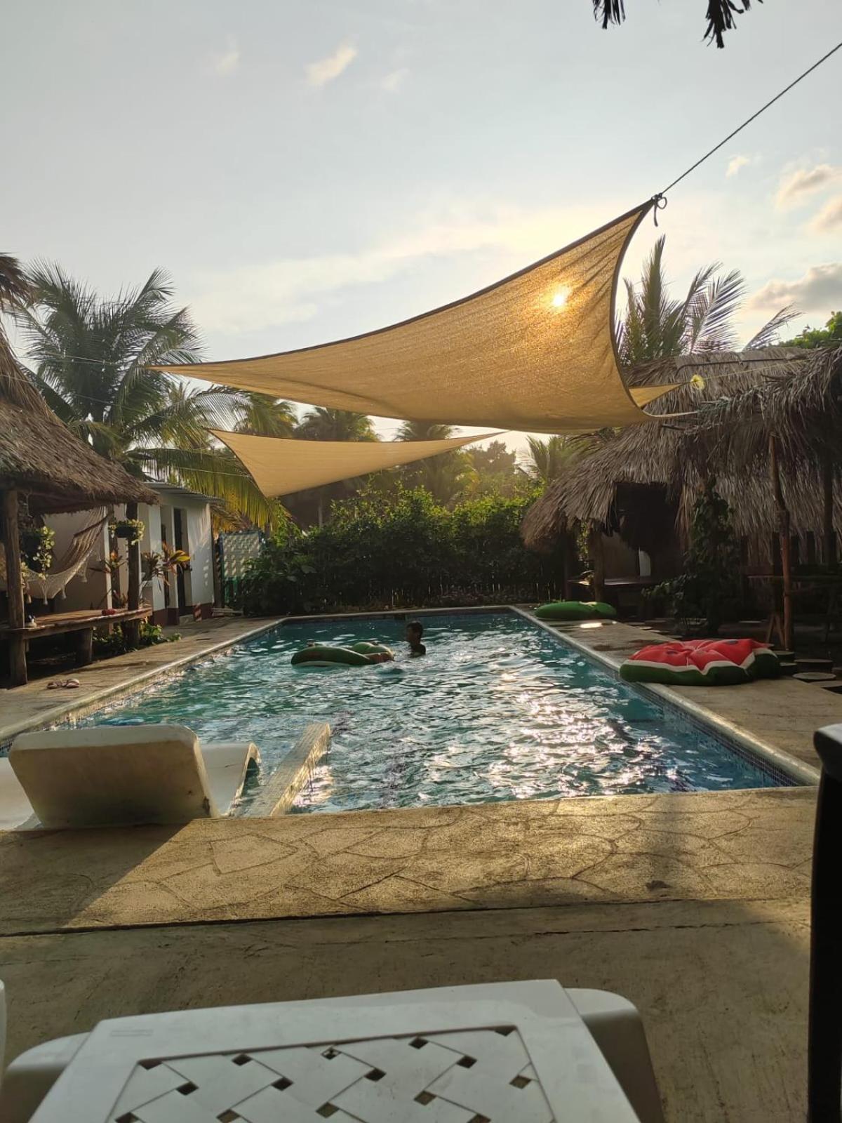 Eco Cabanas Keiki Kai Sipacate Buitenkant foto